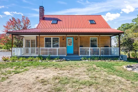 222 Lebanon Rd, North Berwick, ME 03906