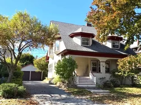 10 West St, Waterville, ME 04901