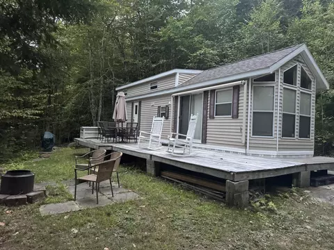 46 Chipmunk Ln, Monmouth, ME 04259