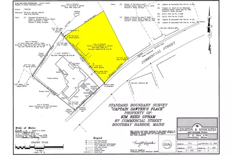 53 Commercial St, Boothbay Harbor, ME 04538
