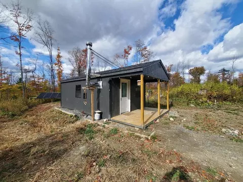 91 Greenleaf Brook Rd, Amity, ME 04730
