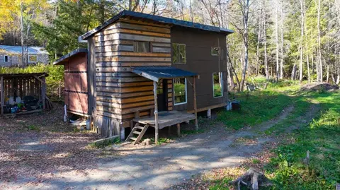 463 Clover Mill Rd, Farmington, ME 04938