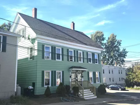 4 Kossuth St, Biddeford, ME 04005