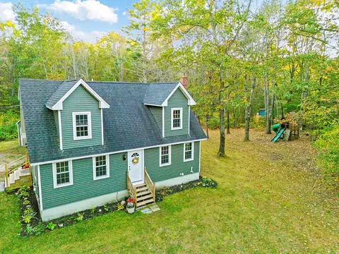 384 Spring Water Rd, Poland, ME 04274