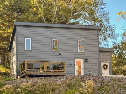 101 Marshall Shore Rd, Liberty, ME 04949