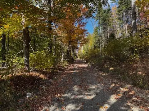 P/o M2 L7 Thompson Road E, Harmony, ME 04942
