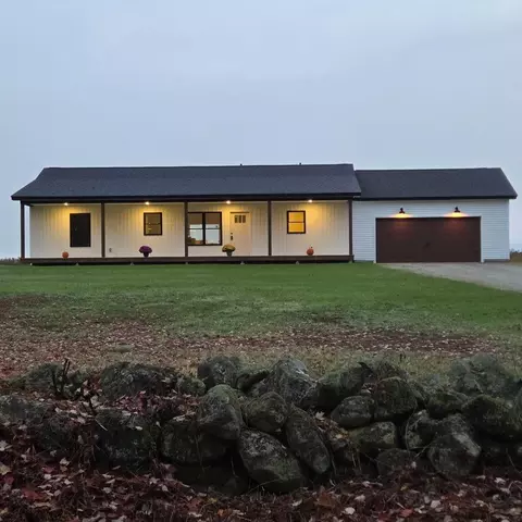 591 North Rd, Leeds, ME 04263