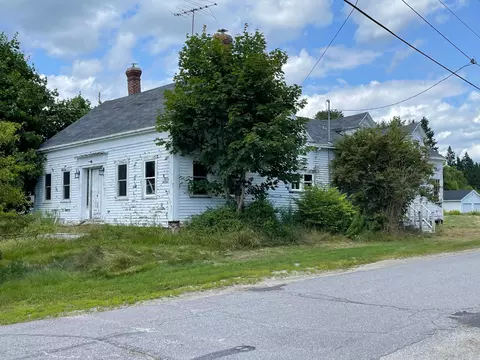 6 Forest Hill St, Harrington, ME 04643