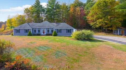 8 Buck Ln, Turner, ME 04282