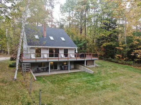 83 Bailey Rd, Bethel, ME 04217
