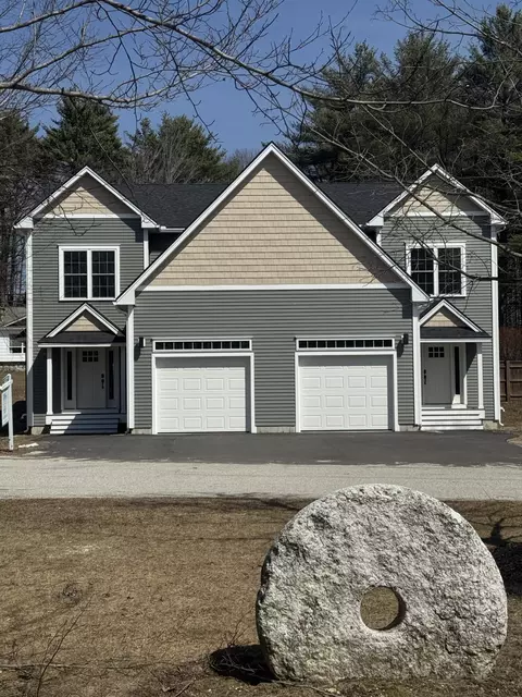14 Harvest Hill Ln #1, Auburn, ME 04210