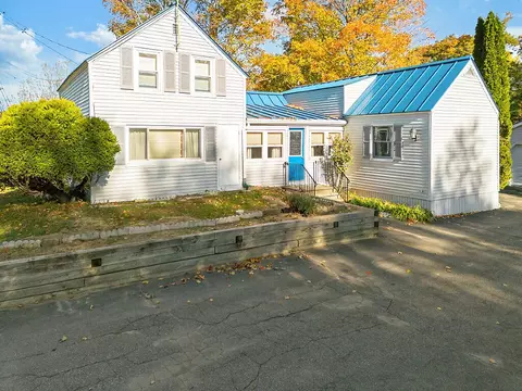 814 Augusta Rockland Rd, Windsor, ME 04363