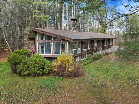275 Kennebec Rd, Hampden, ME 04444