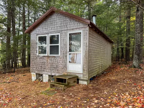 Map Pe002 Lot 17, Pukakon Twp, ME 04487