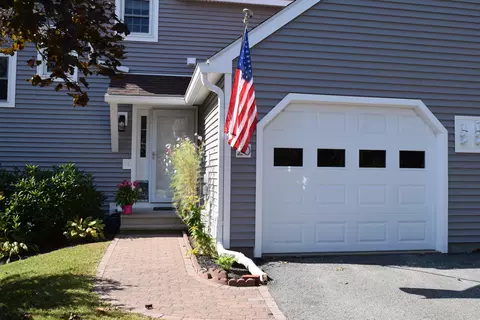 20 Sadler Dr #20, Brunswick, ME 04011