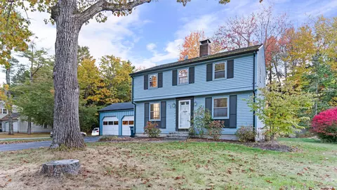 294 Greely Rd, Cumberland, ME 04021