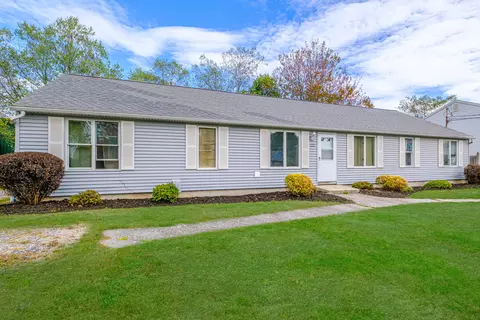118 Providence St, Portland, ME 04103