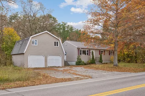 189 Grove St, Lewiston, ME 04240