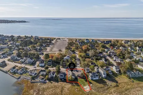 68 Jones Creek Dr, Scarborough, ME 04074