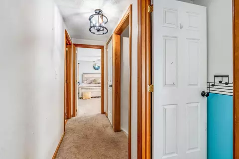 Entry Way - 317 Cross Rd, Cushing, ME 04563 photo 5 of 5