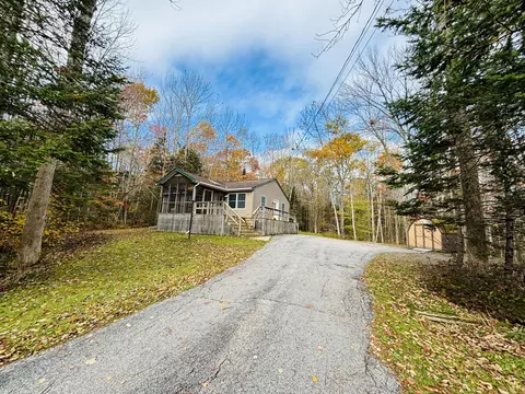303 Monroe Rd, Winterport, ME 04496
