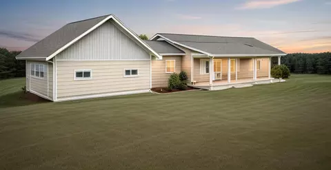 29 Reef Point Rd, Addison, ME 04606