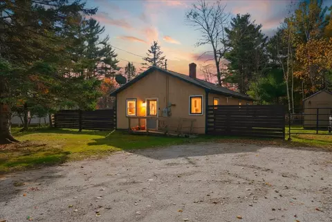 108 Alpine St, Norway, ME 04268