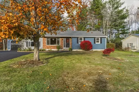 62 Rotherdale Rd, Brewer, ME 04412
