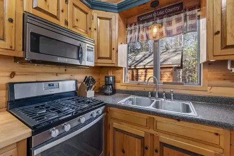 21 Third St, Embden, ME 04958 photo 9