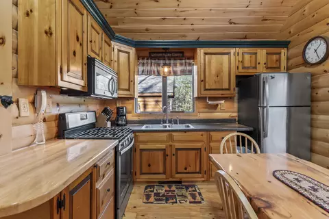 21 Third St, Embden, ME 04958 photo 8