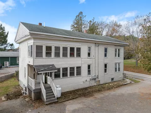 242 Lincoln St, Saco, ME 04072