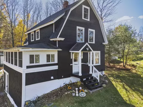 7 Tyler St, Bethel, ME 04217