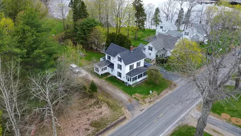 22 Bridge St, Milbridge, ME 04658