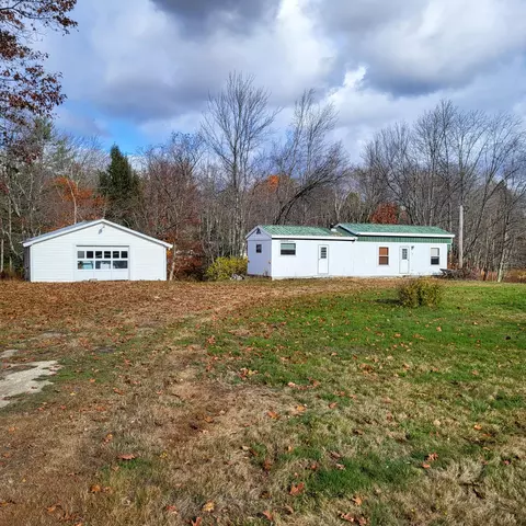 14 Norway Rd, Waterford, ME 04088