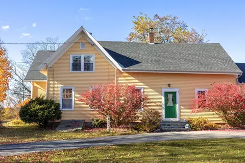 389 Higgins Rd, Pittsfield, ME 04967