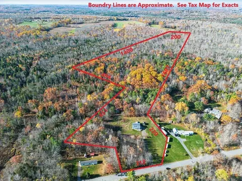 843 E Benton Rd, Benton, ME 04901