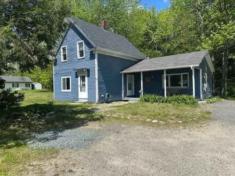 50 Blackwoods Rd, Franklin, ME 04634