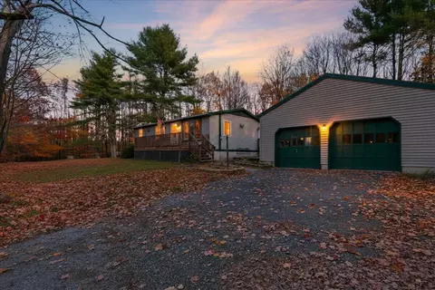 26 Carpenter Rd, Poland, ME 04274