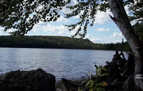 143 Paradise Ln, Tomhegan Twp, ME 04478