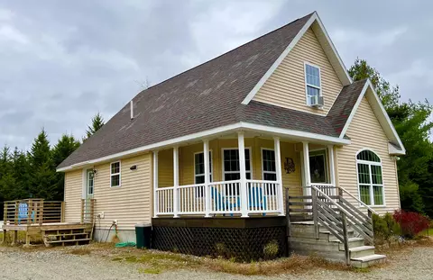 100 Bass Harbor Rd, Southwest Harbor, ME 04679
