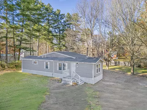 5 Marguerite Rd, Saco, ME 04072