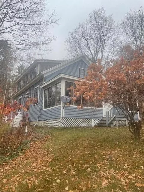 358 Mount Mica Rd, Paris, ME 04281