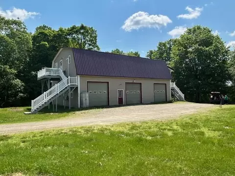 436 Valley Rd, Jackson, ME 04921