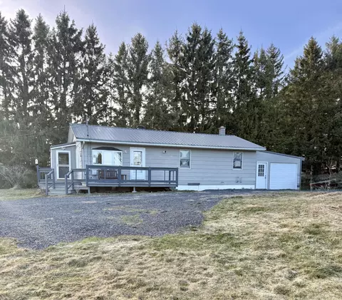 612 Lake Shore Rd, Saint David, ME 04773