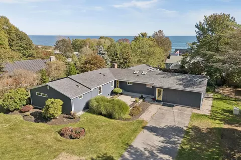 9 Reef Rd, Cape Elizabeth, ME 04107