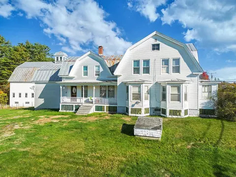 10 Ridge Rd, Windsor, ME 04363