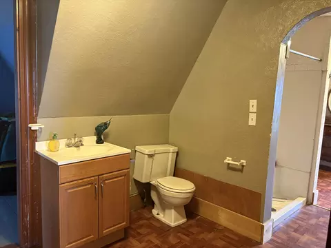Bath - 10 Ridge Rd, Windsor, ME 04363 photo 5 of 7
