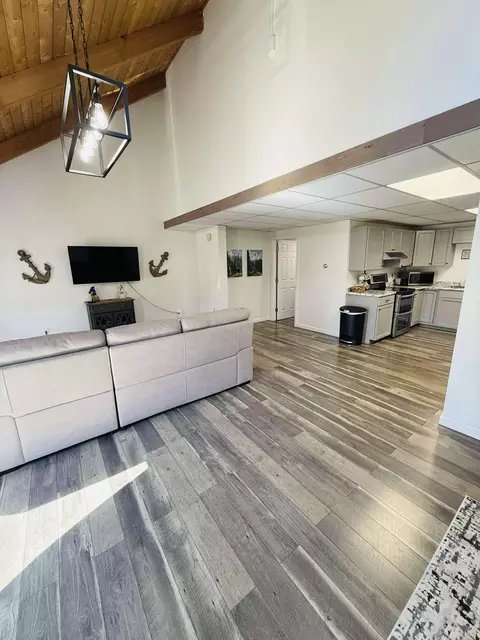 465 Main St, Gouldsboro, ME 04607