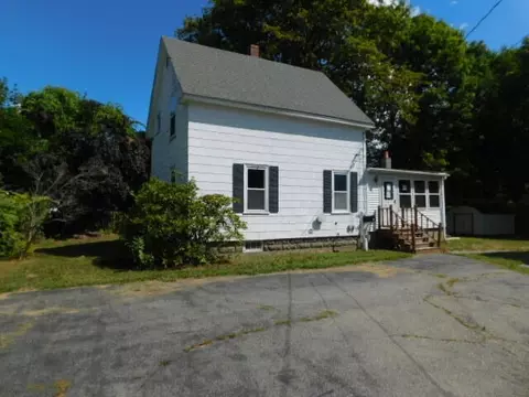 20 Patten Ct, Brewer, ME 04412