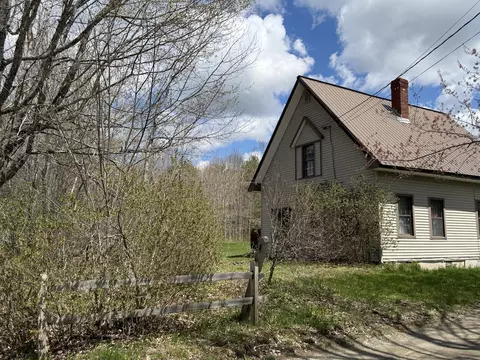 75 Nelson Ridge Rd S, Washington, ME 04574